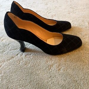 Anyi Lu Vintage Remy Black Quilted Suede